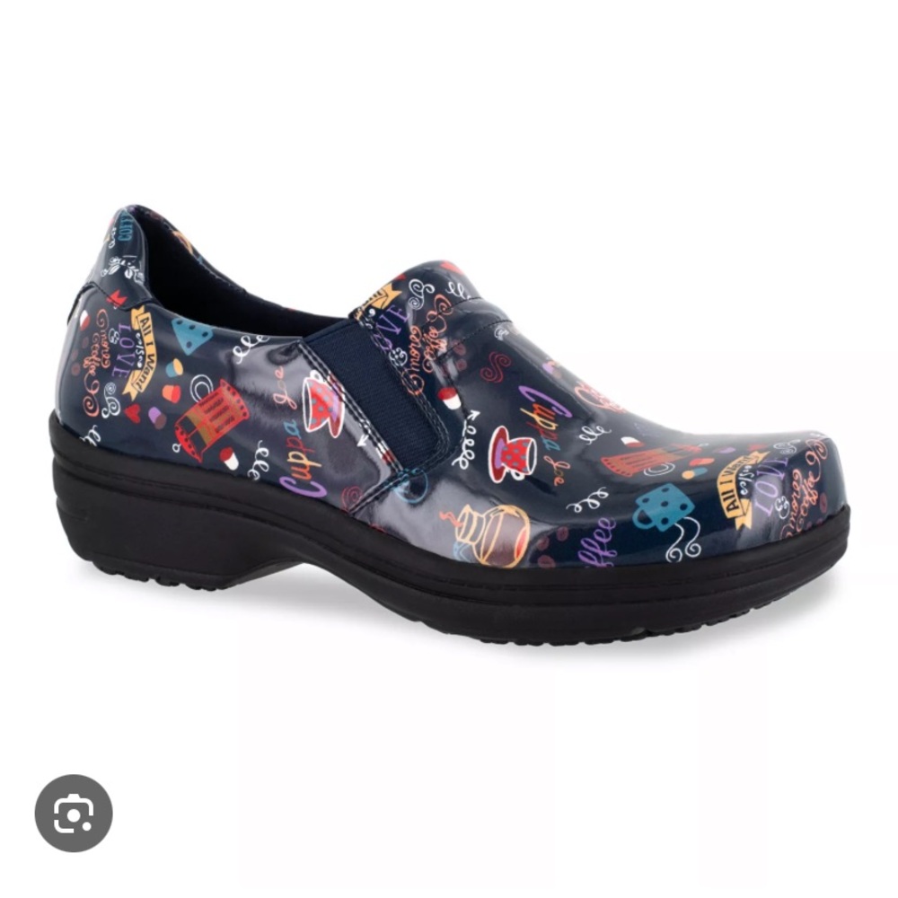 Easy Works by Easy Street clogs